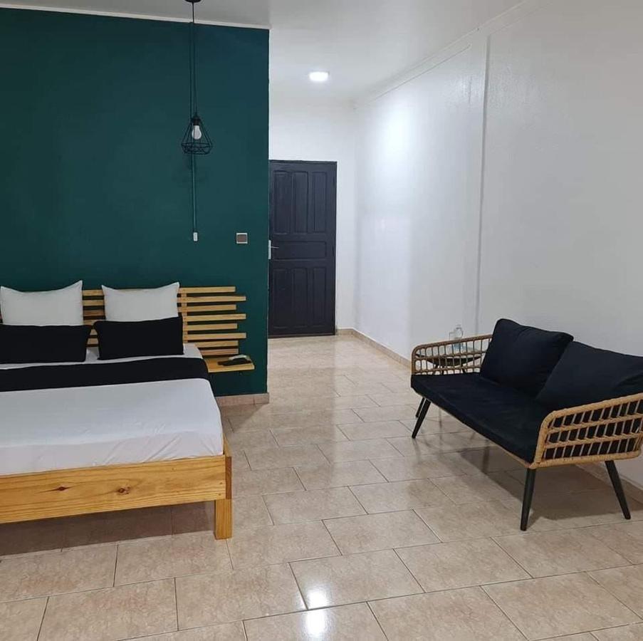 Hotel O'Jasmin Mamoudzou Esterno foto